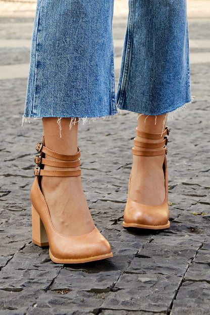 FRIDA™ | Sandalias Con Correa Al Tobillo Y Tacón Grueso