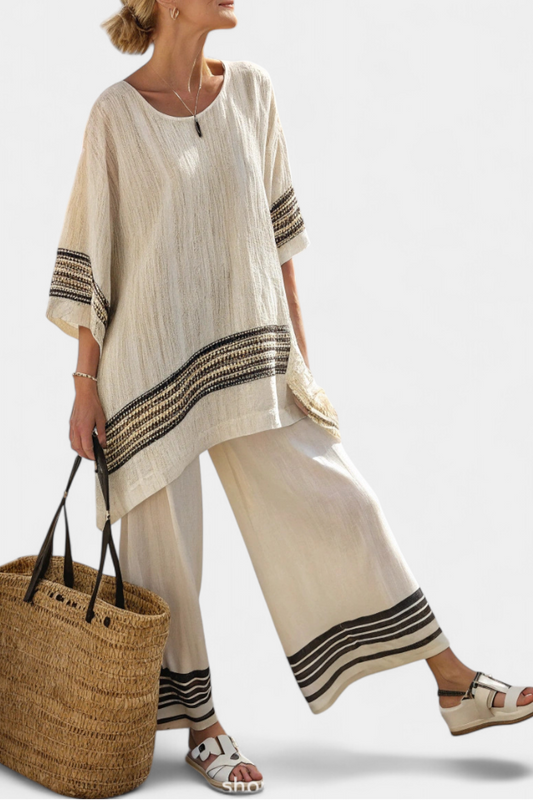 LUCIA LOPEZ™ |  Conjunto Mediterráneo Con Detalle A Rayas Negras